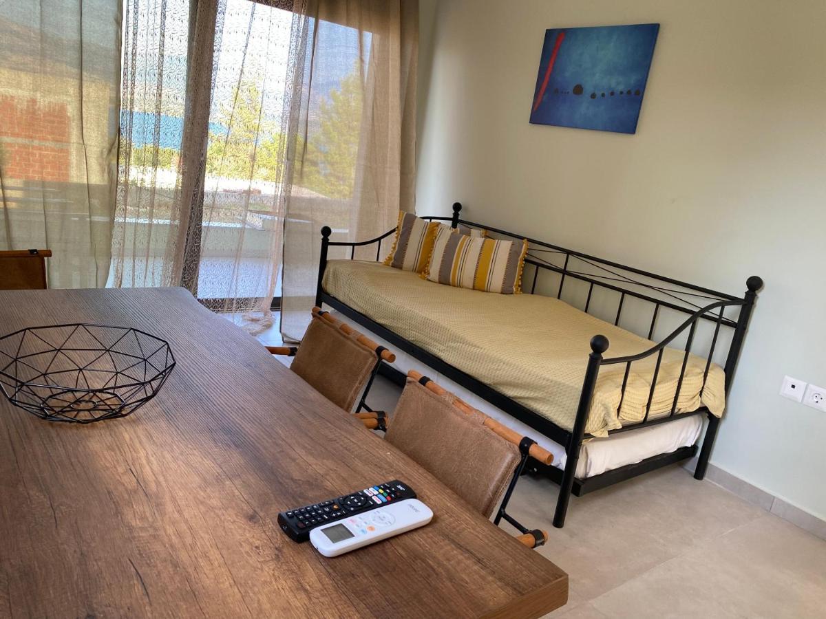 Mirovigli Family Rooms Lépedha Extérieur photo